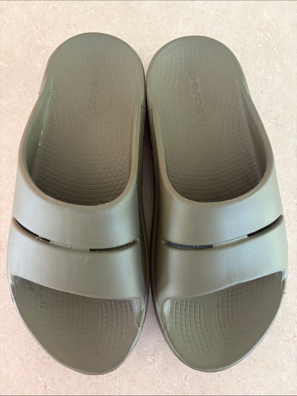 Oofos Ooahh Slide Sandal - Picture 2 of 5